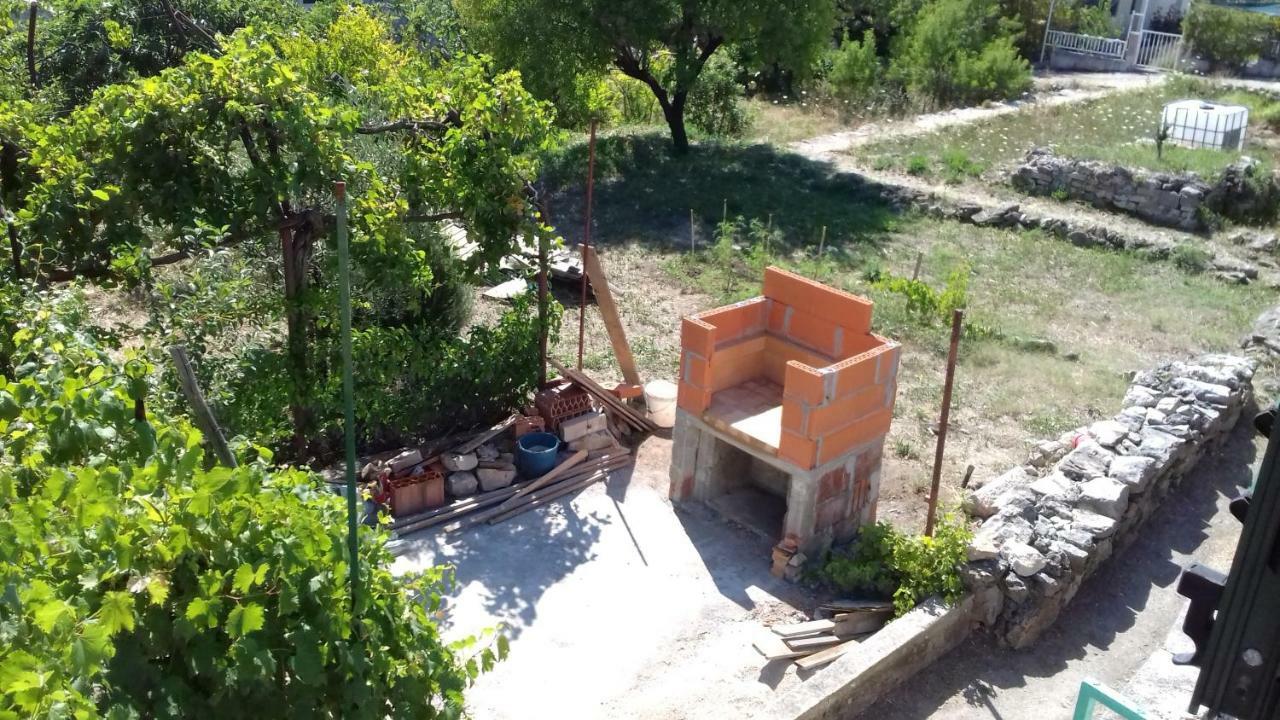 Iva Villa Prvic Sepurine Bagian luar foto